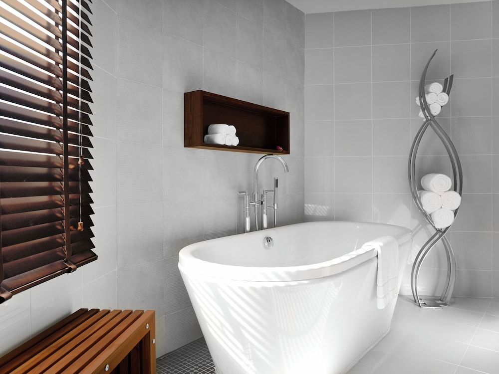 Deluxe Room (Skyline) photo 2