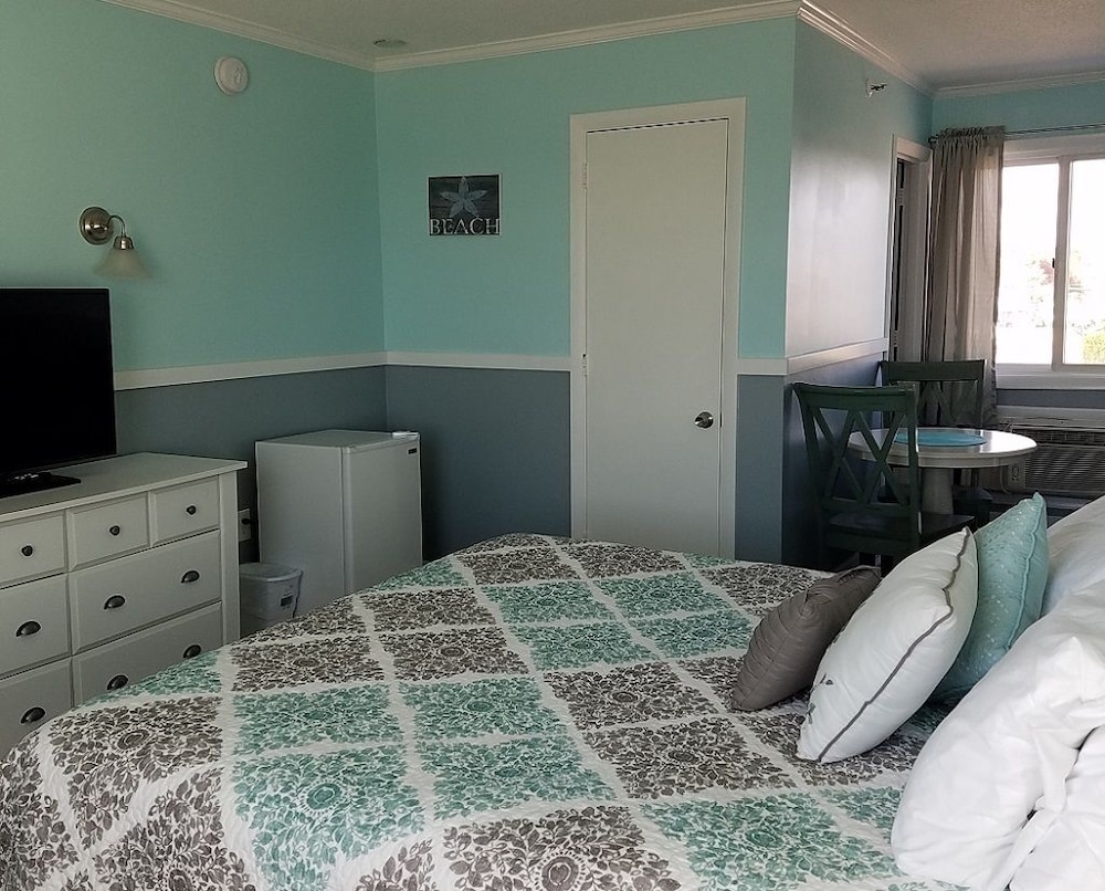Standard Room, 1 King Bed photo 1