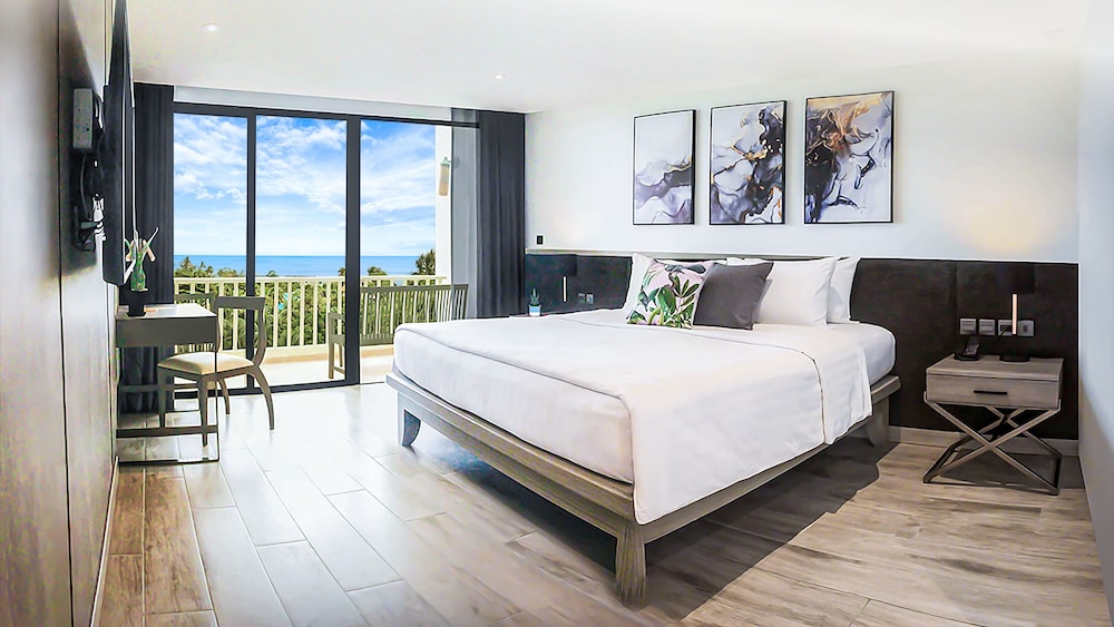 Paradox Sea View - Photo 1