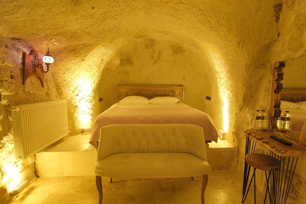 Deluxe Room - Photo 7