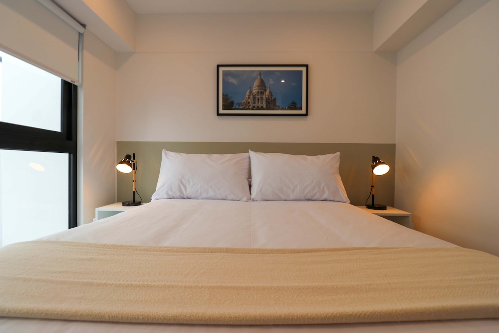 Standard Room, 1 King Bed, Accessible (Comunications, Tub) - Photo 1