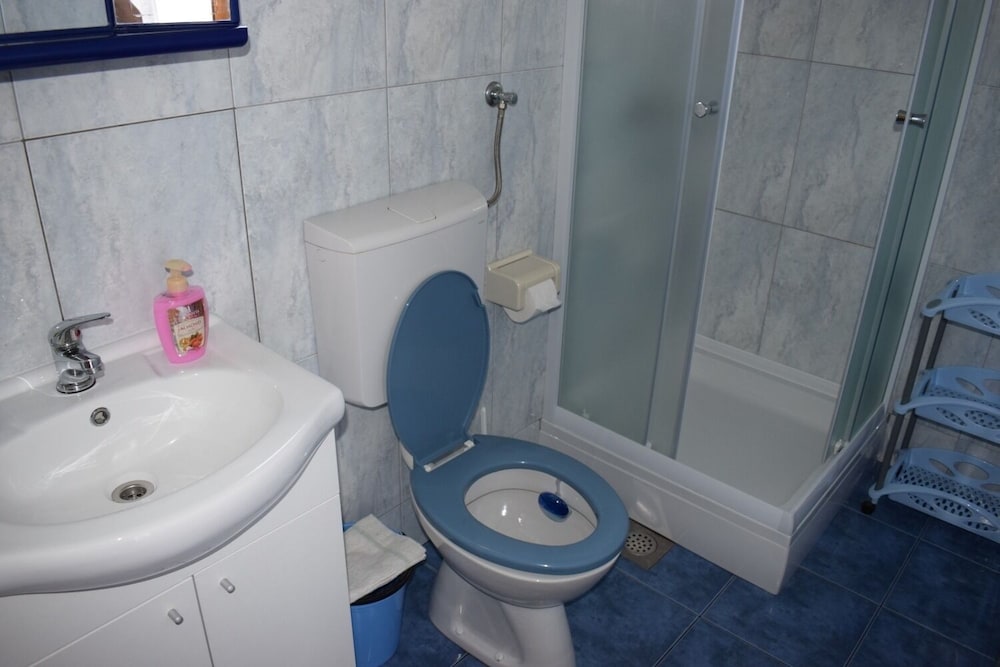 Apartment (Den - with pool - C3(2+2)) photo 2