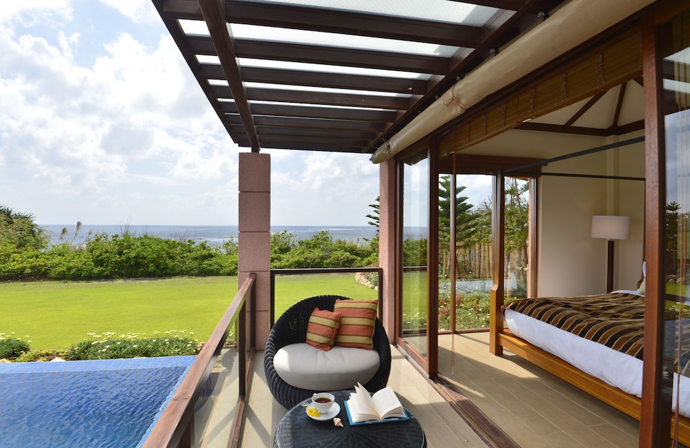 Suite Villa Bayfront (2 Bedrooms, Non Smoking) photo 3