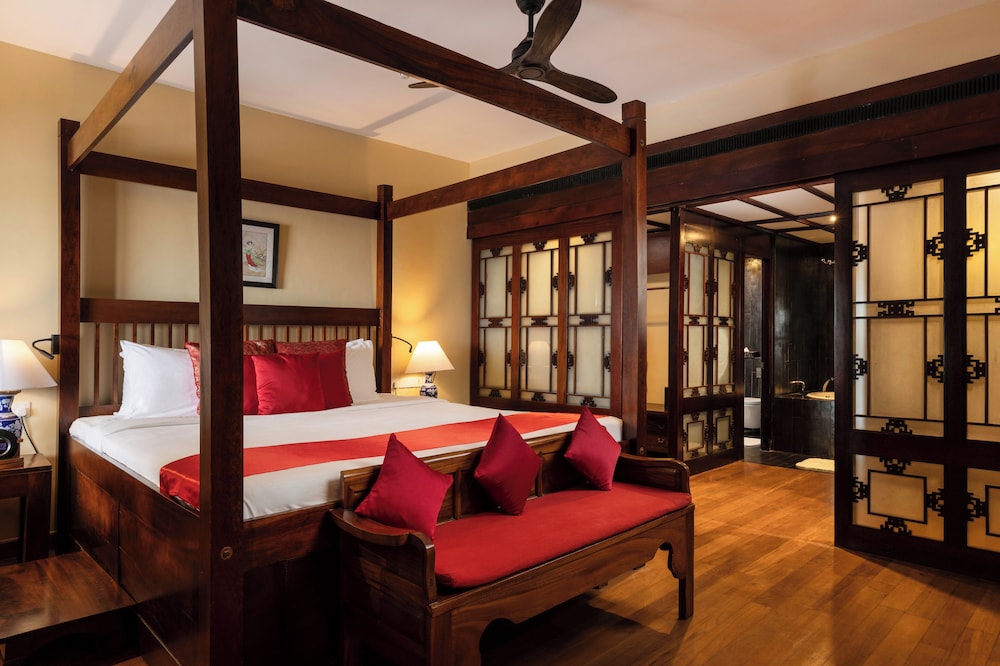 Themed Suites - Photo 16