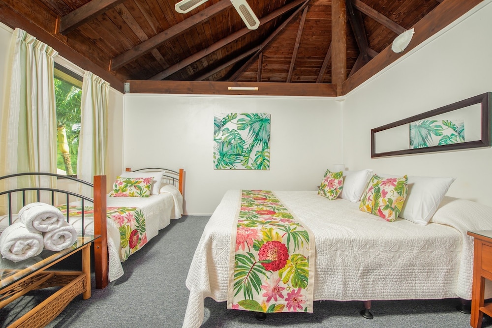 Family Villa, 2 Bedrooms, Partial Ocean View
