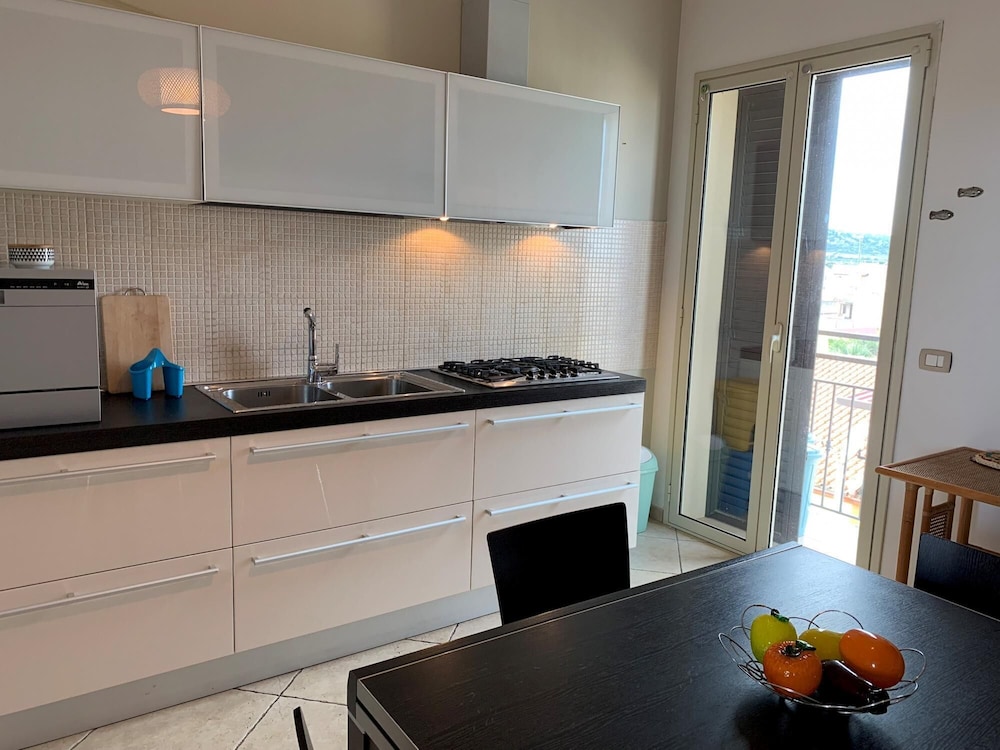 Apartment photo 3