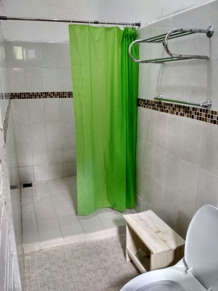 Double Room, 1 King Bed, Garden View photo 3