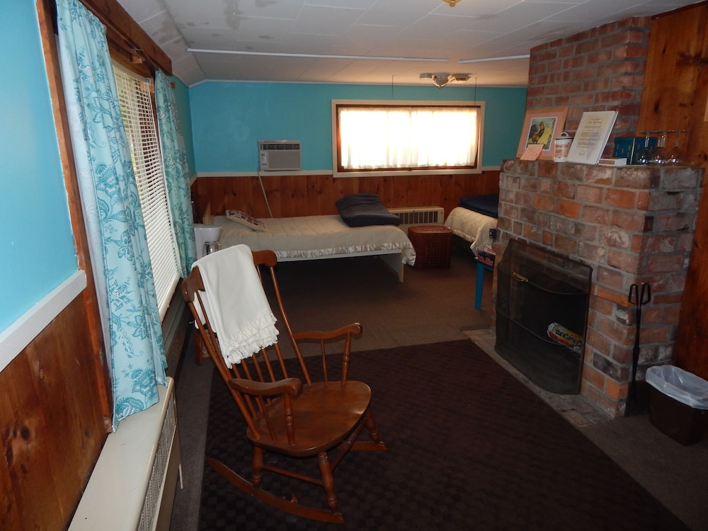 Family Cabin photo 2