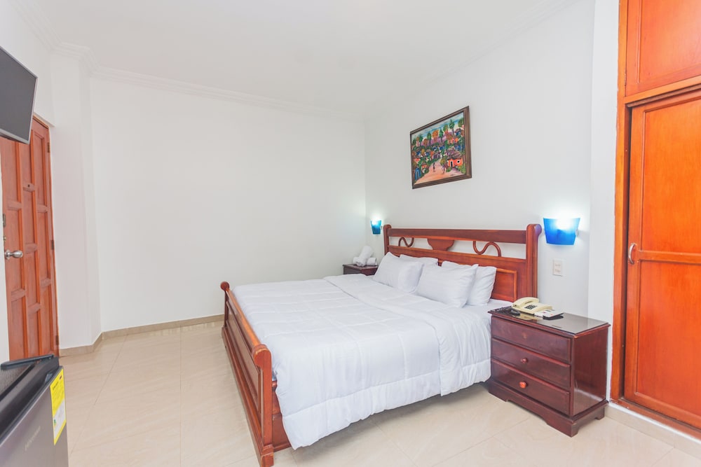 Standard Double Room, Air conditioning photo 1