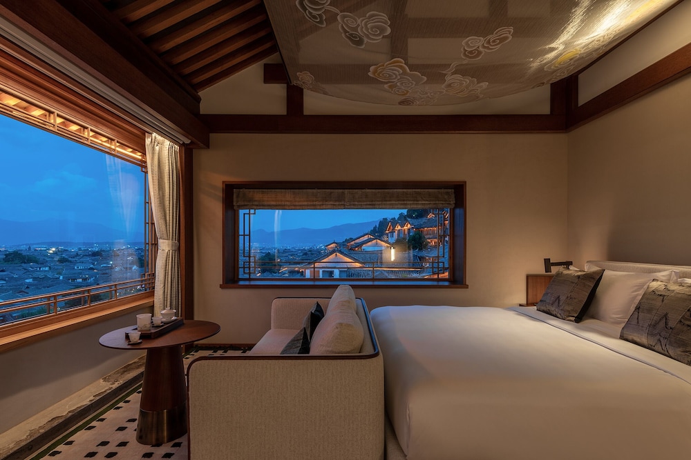 Signature Suite, City View photo 2