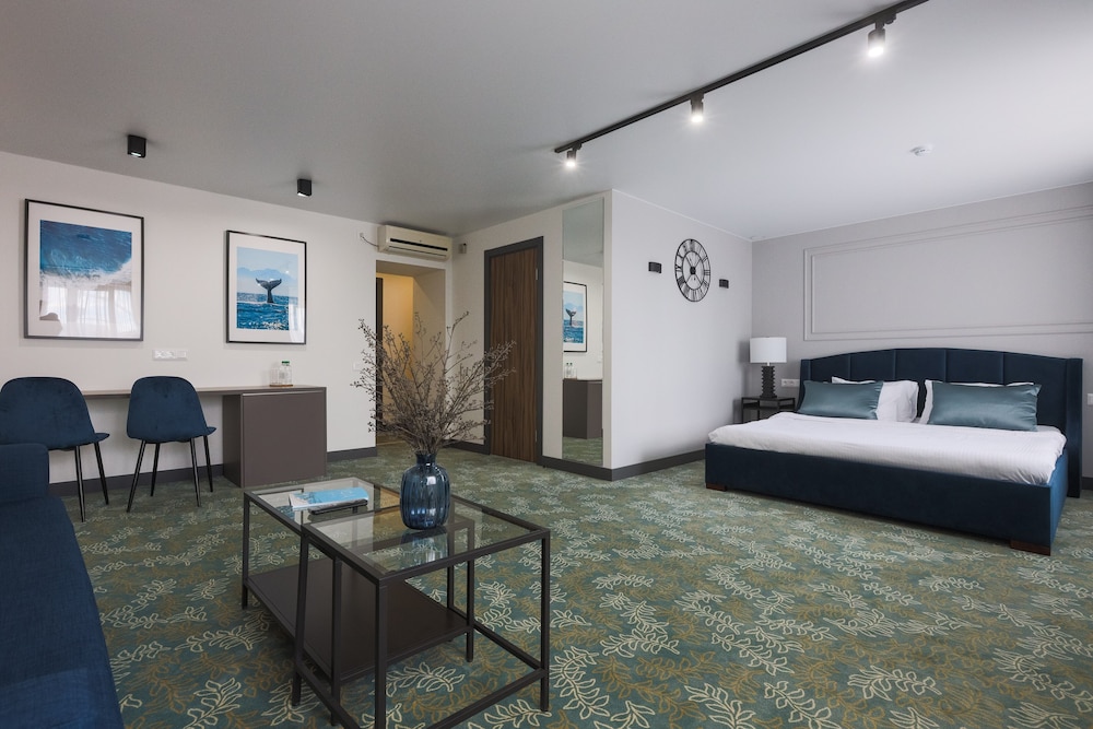 Signature Room photo 3