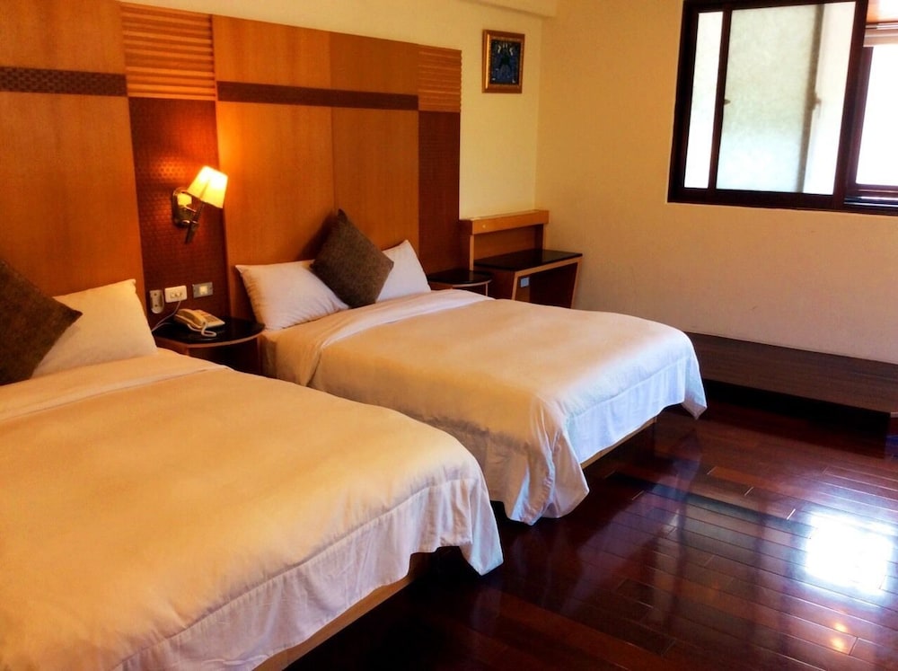 Traditional Quadruple Room photo 2