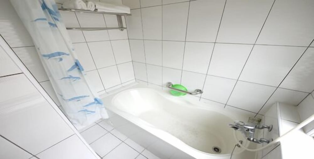Junior Double Room, 1 Double Bed, Smoking photo 2