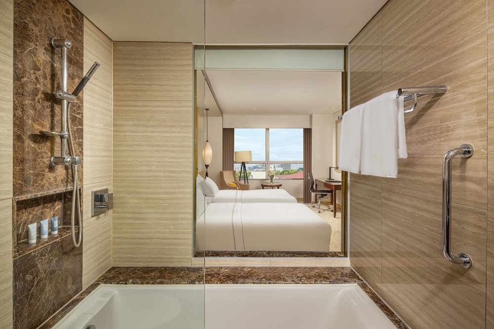 Deluxe Room, Connecting Rooms