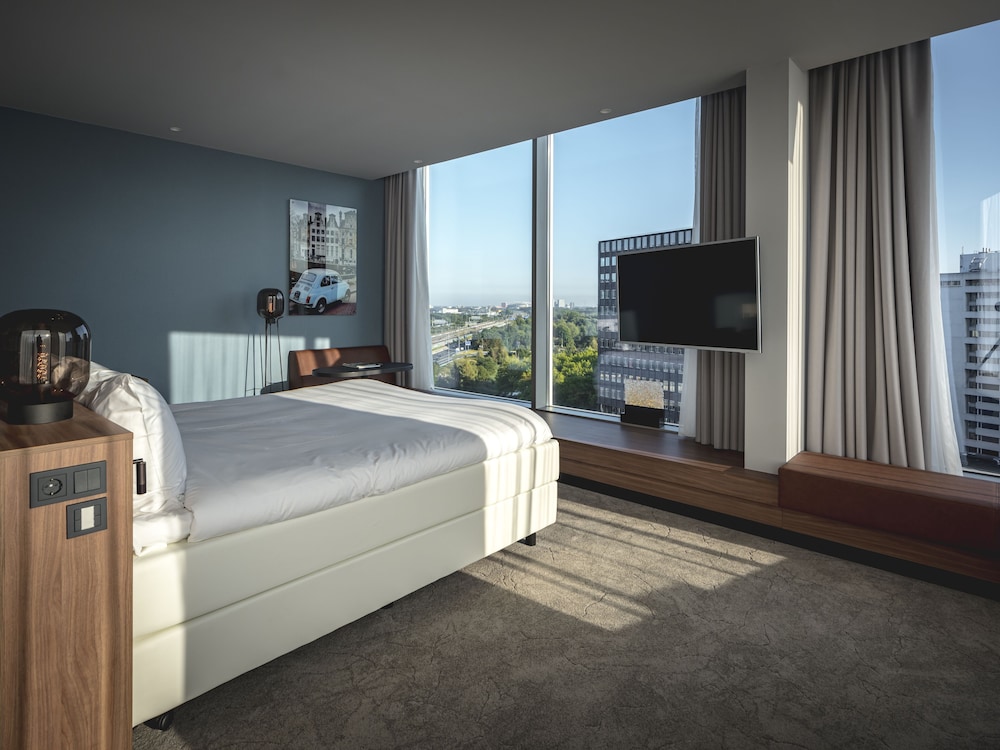 Superior Room, 1 King Bed