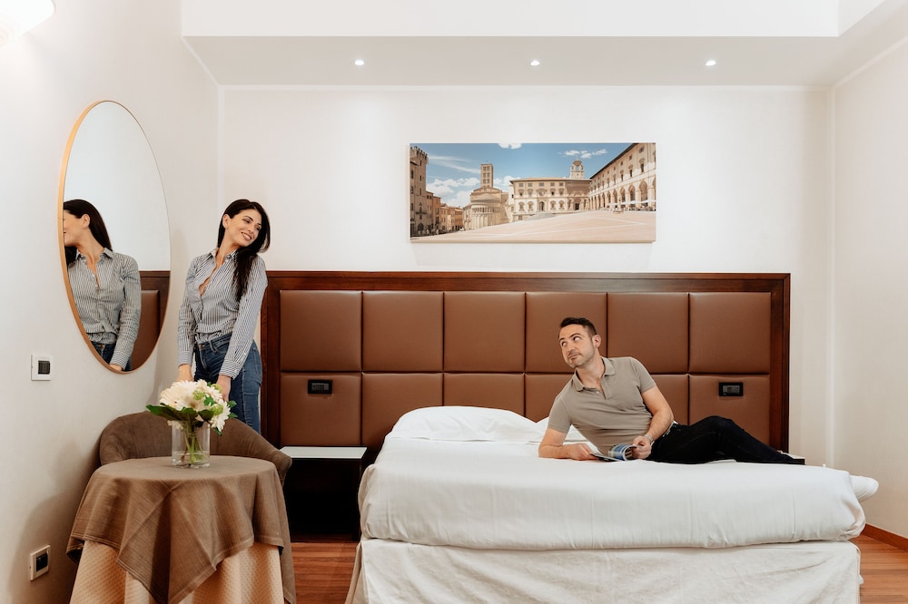 Superior Double or Twin Room - Photo 4
