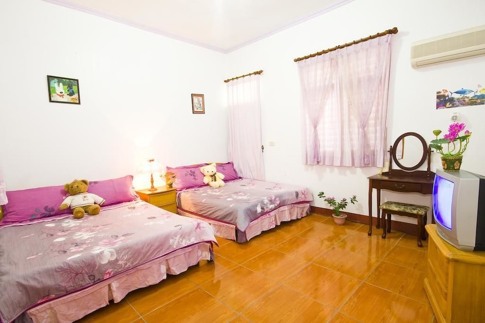 Basic Quadruple Room photo 1
