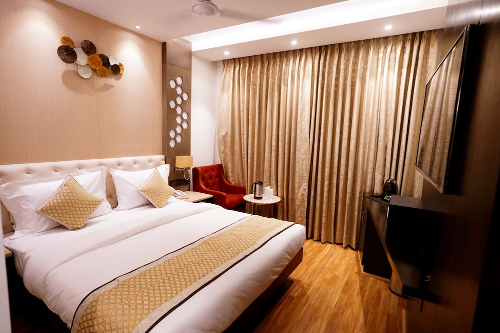Deluxe Double Room photo 3