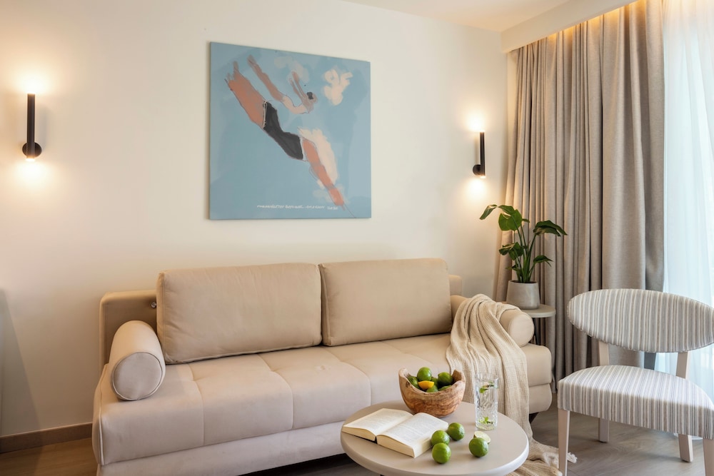 Family Room, 1 Bedroom, Sea View - Photo 7