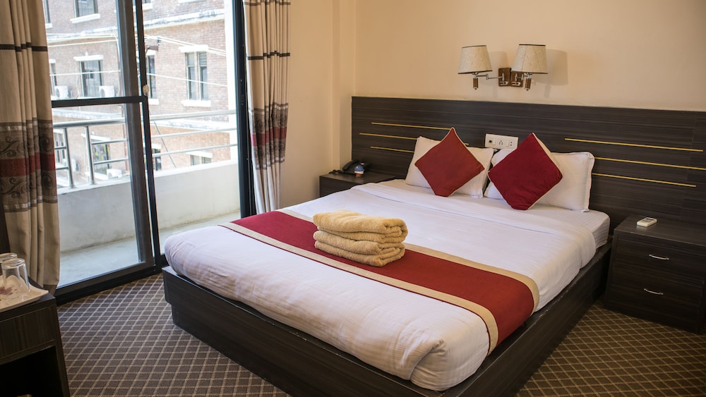 Deluxe Double Room photo 3