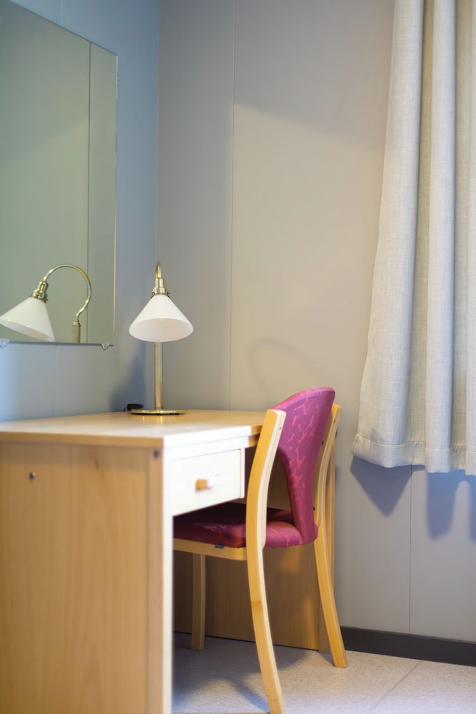 Basic Single Room photo 2