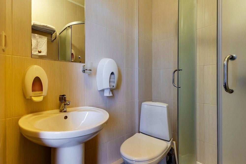 Standard Double Room photo 3