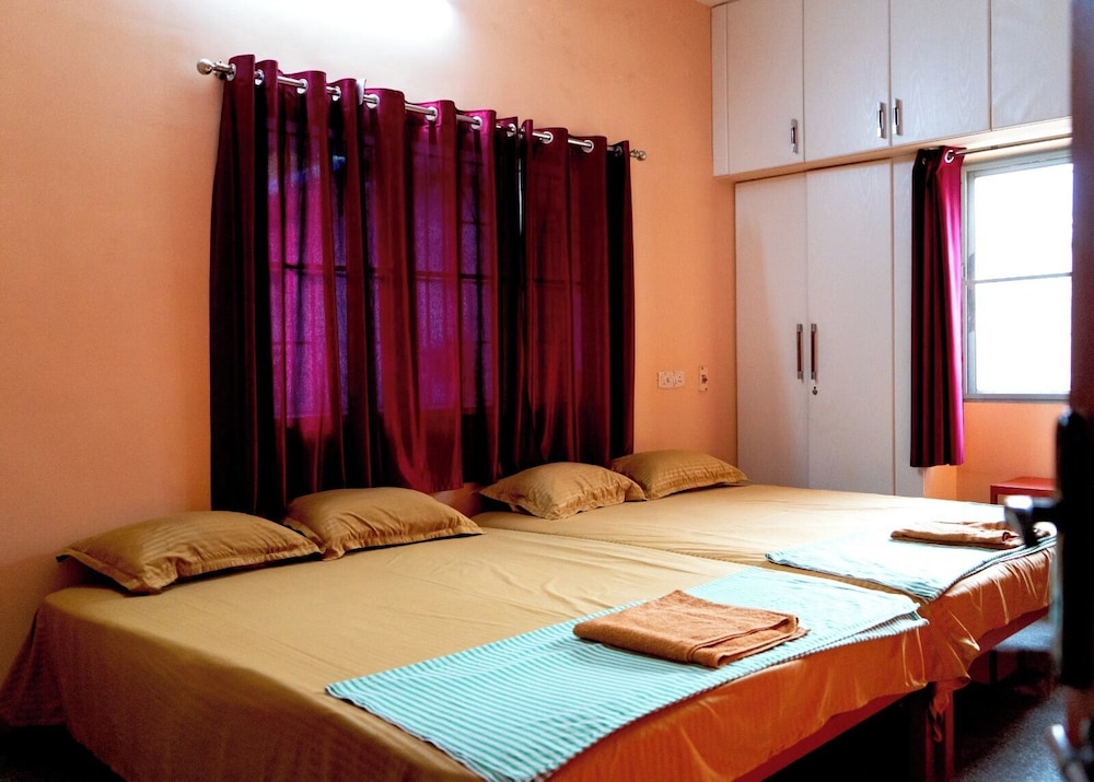 Deluxe Quadruple Room, Garden View