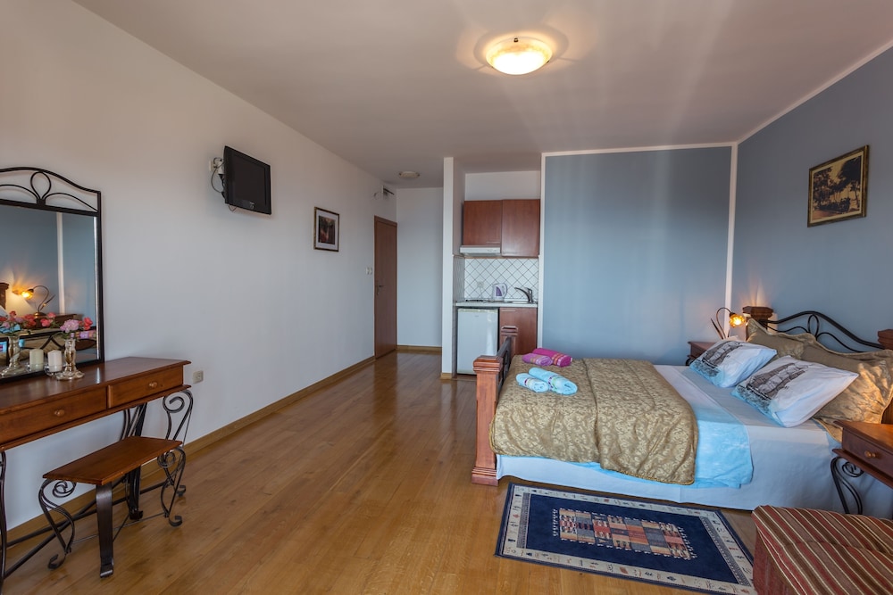 Apartment, 1 Bedroom, Balcony, Sea View (for 3 People)