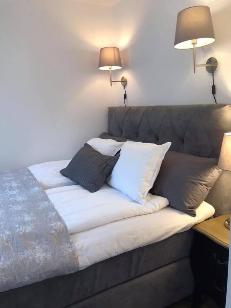 Apartment photo 1