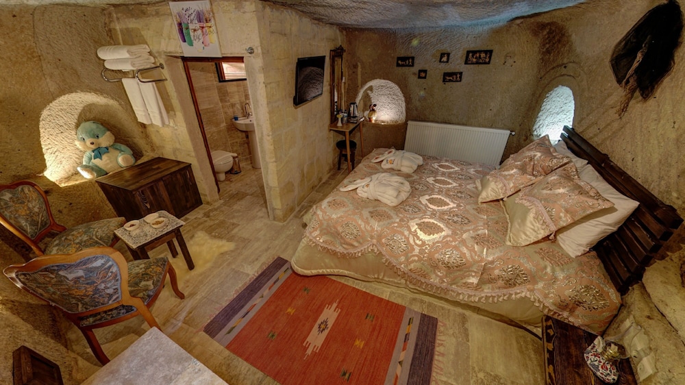 Standard Room - Photo 1