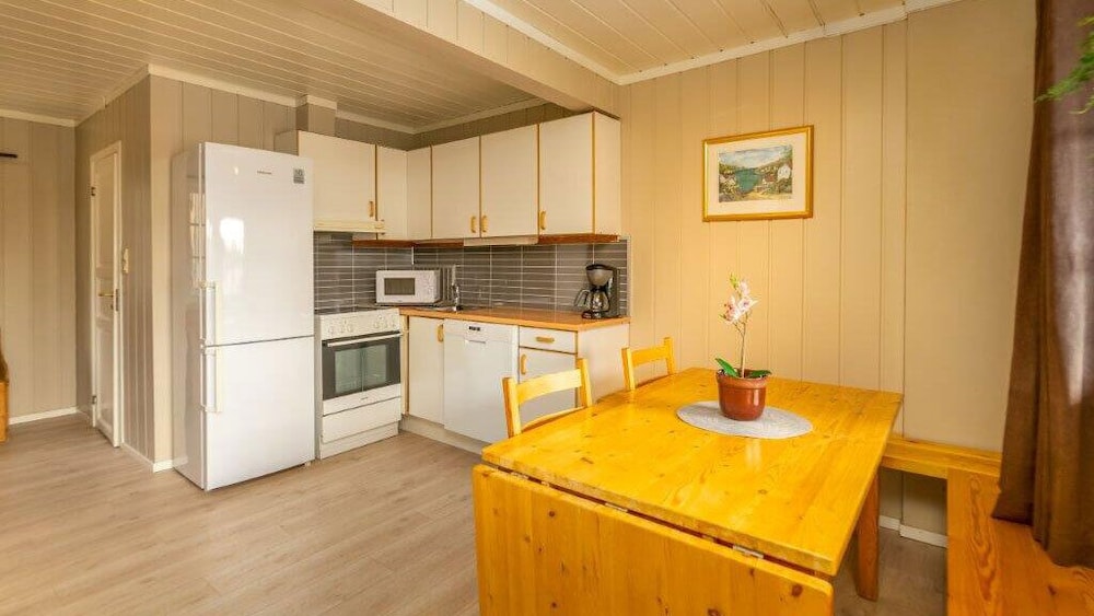 Deluxe Cabin photo 1