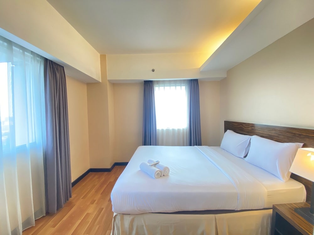 Room - Photo 4