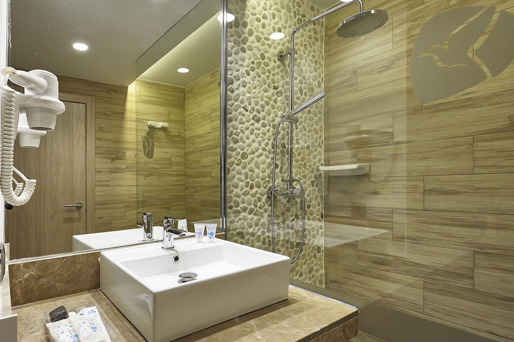 Double Room, Balcony (3 Adultos)