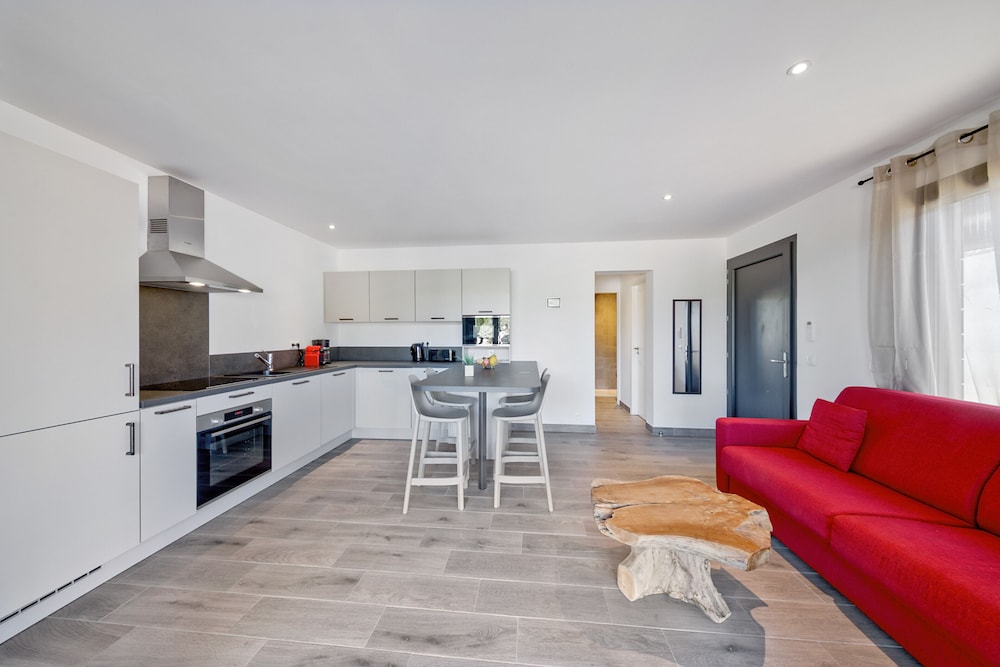 Apartment - 4 people - 1 bedroom - Air conditioned - Terrace photo 2