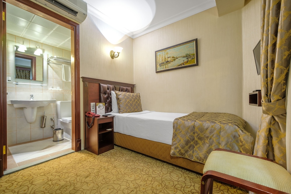 Economy Single Room, 1 Twin Bed (Inside view) photo 2