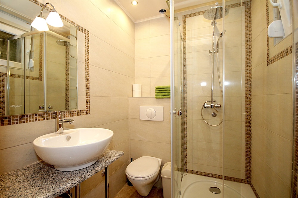 Apartment (A1) photo 2