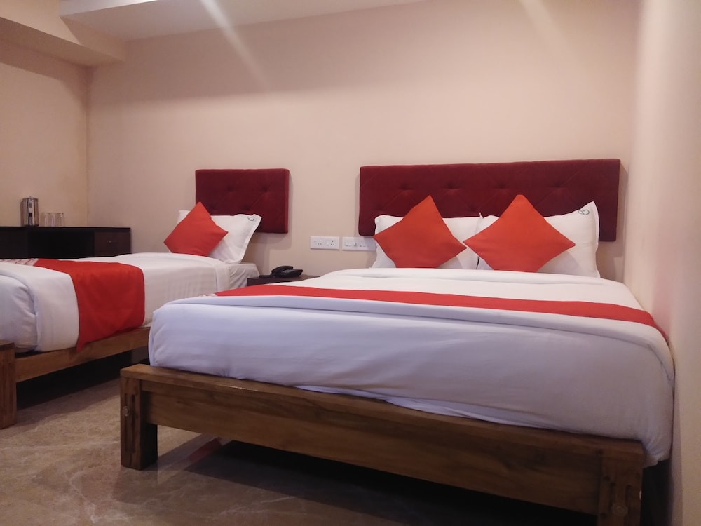 Deluxe Triple Room - Photo 1