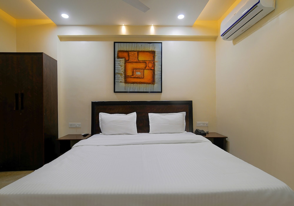 Executive Room - Photo 3