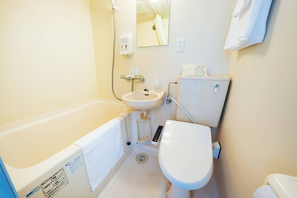 Basic Single Room photo 3