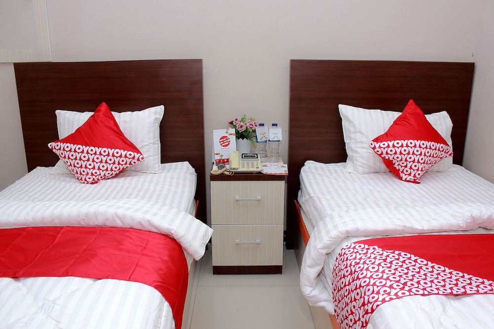 Standard Twin Room photo 2