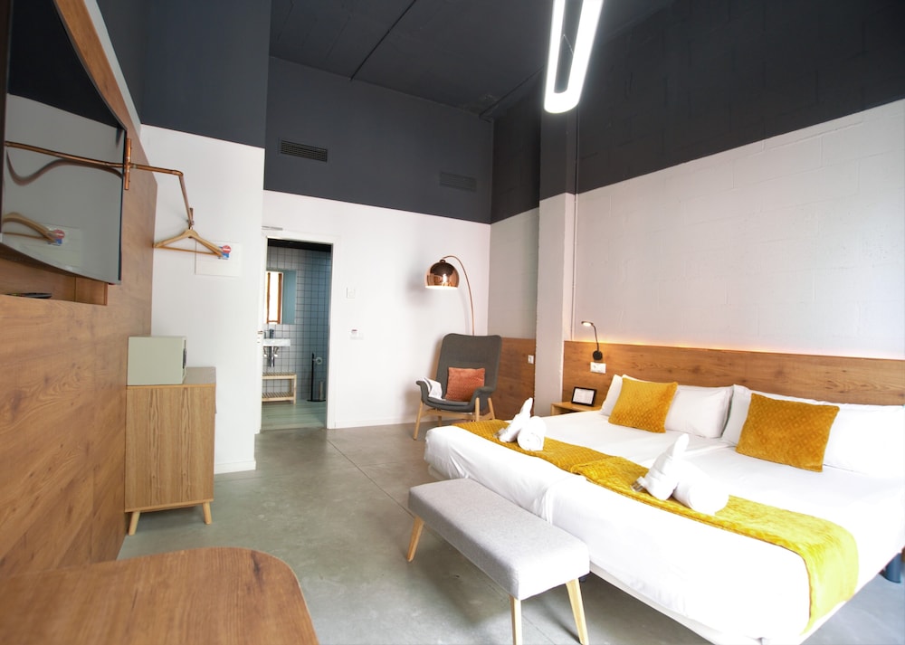 Superior Double or Twin Room, Balcony photo 2