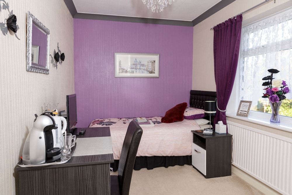 Single Room, Garden View (Venetian Room) photo 1