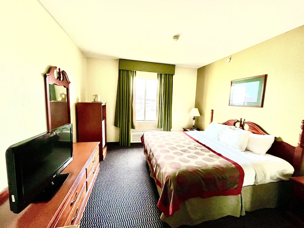 Studio Suite, 1 King Bed with Sofa bed, Non Smoking - Photo 2
