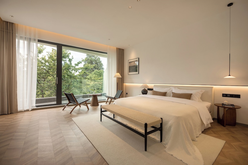 Classic Double Room, Park View photo 1