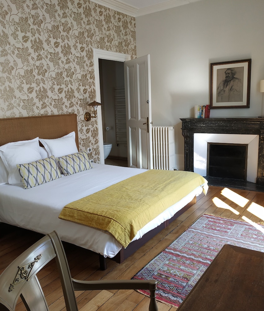 Standard Double or Twin Room photo 2