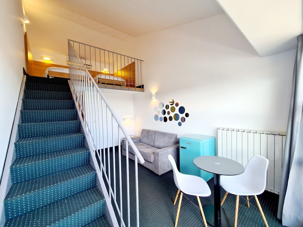 Studio Suite, Balcony, Sea View photo 1