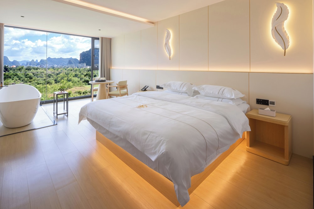Classic Double Room, Mountain View