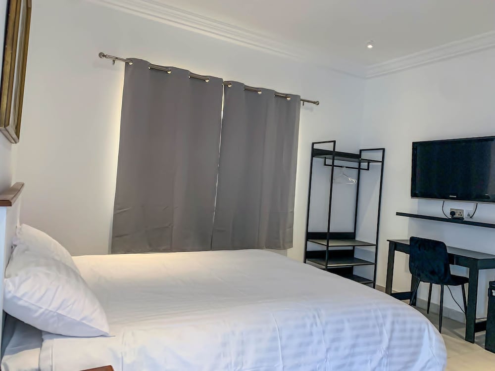 Standard Room photo 2