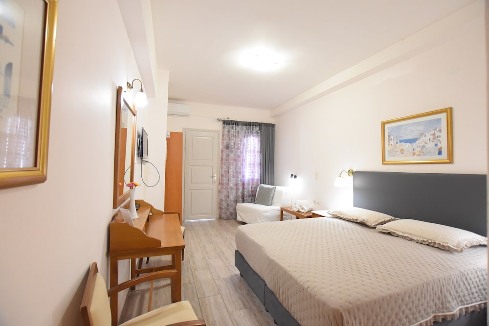 Standard Double or Twin Room, Street view