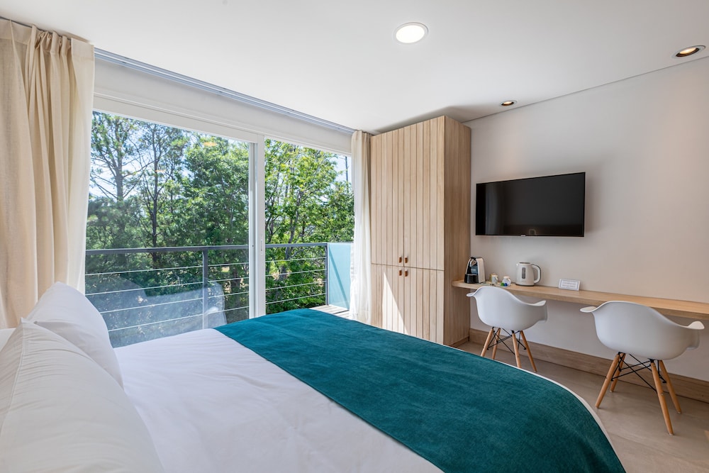 Premium Balcony
